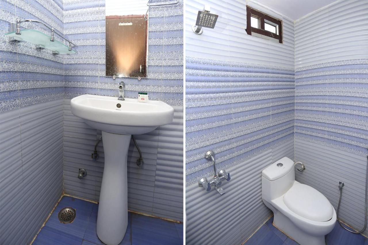 Hotel Oyo Shivam Near Sahara Ganj Mall