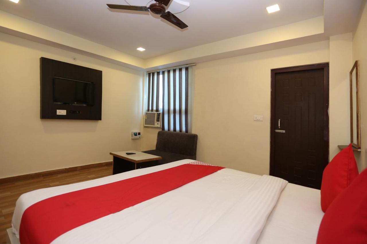 Oyo Shivam Near Sahara Ganj Mall Hotel Lucknow